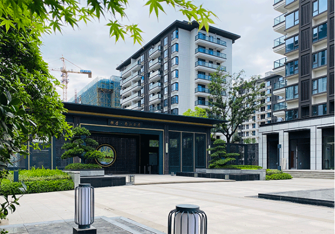 东阳市江北街道广福东街以南,艺海北路以东均价20000元/m05上坤歌山