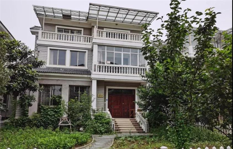 最低16万起!东阳又一批房产,商铺将拍卖!此外,还有农商,中石油股权等