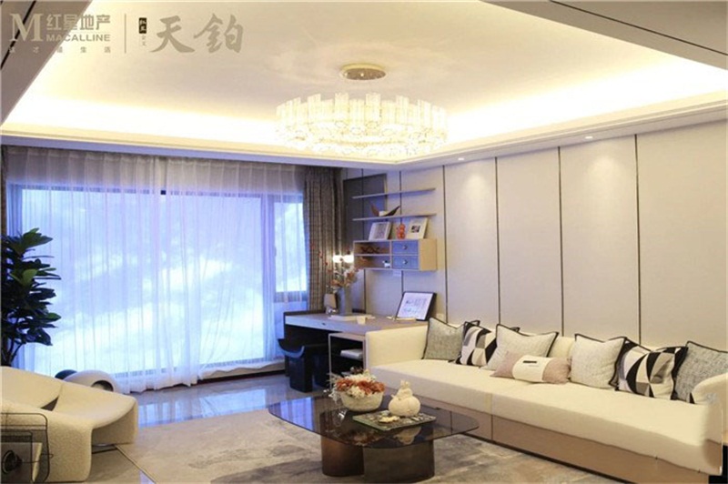 bb063cbf-2064-4ea8-ae2a-2331badac47b.jpg
